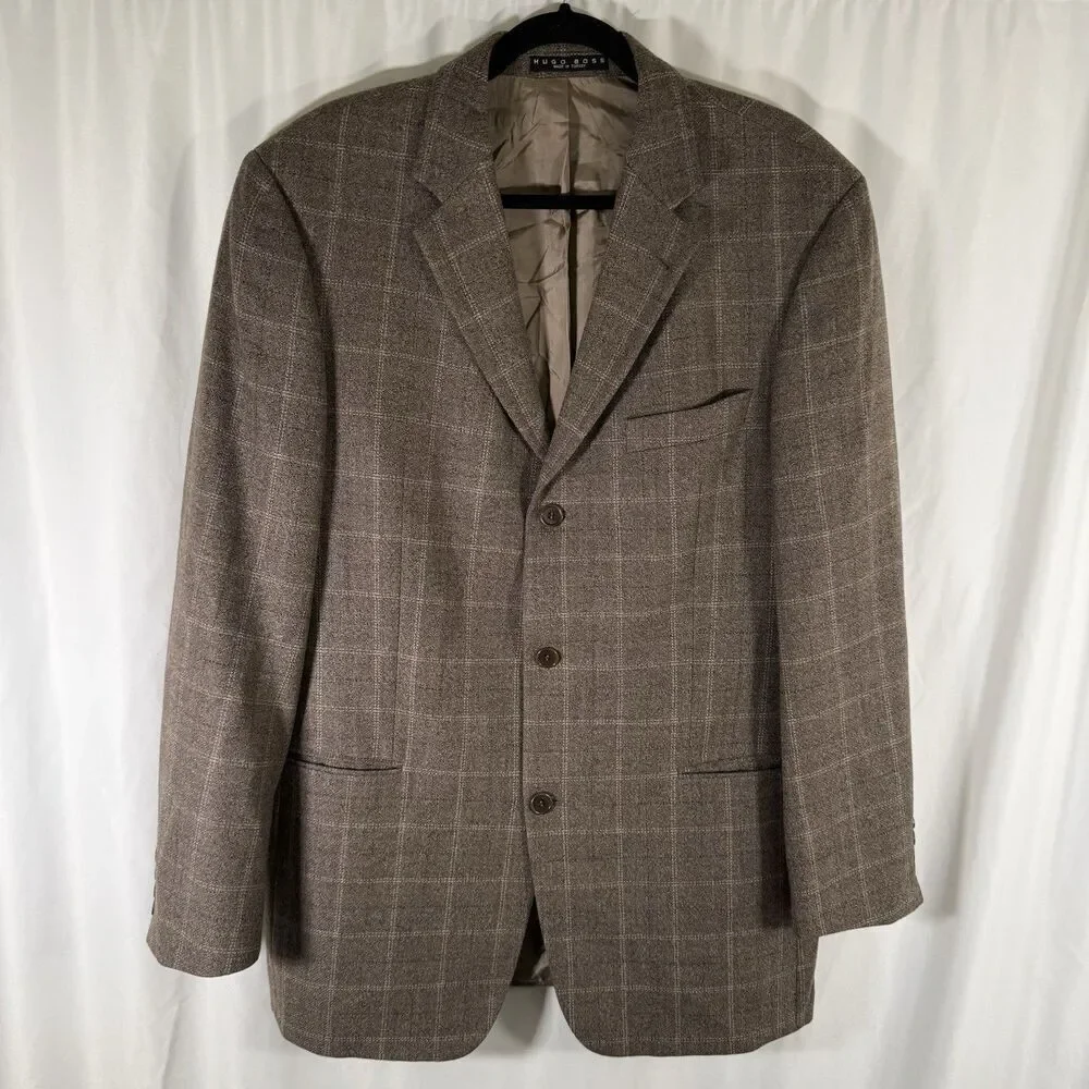Hugo Boss Virgin Wool Blazer Men's 42L Brown Plaid 3 Button Front Inside Pockets